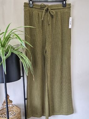 Olive Knit Wide-Leg Pants